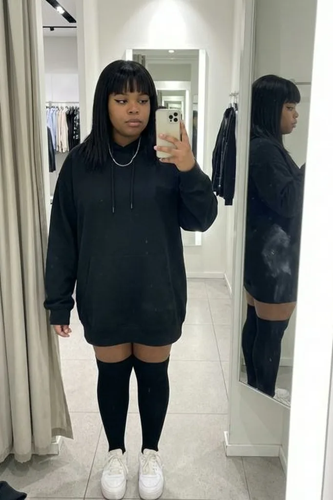 AI e-girl photo mirror selfie fitting room light full body